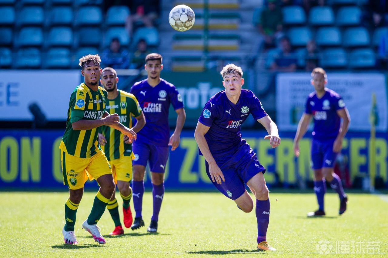 今夜阿贾克斯备战英超;绝杀压哨细节曝光;底气十足;资深球员宣示担当的简单介绍 今夜阿贾克斯备战英超;绝杀压哨细节曝光;底气十足;资深球员宣示担当的简单介绍