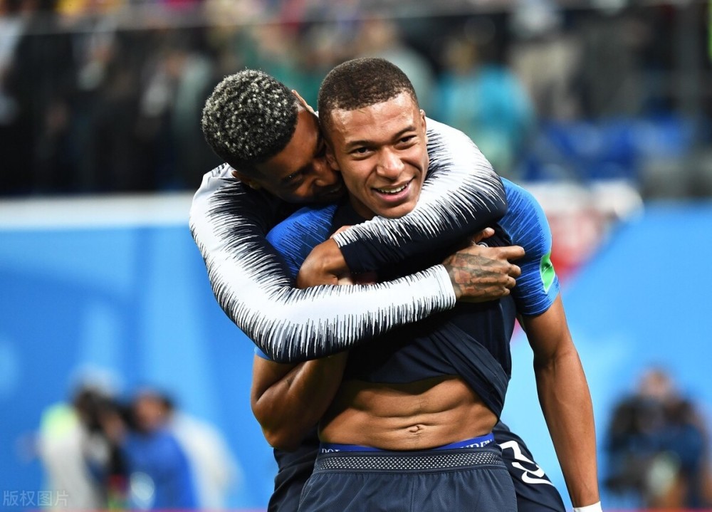 娱乐-风云突变！巴黎圣日耳曼今夜战术微调，全明星赛版图或变，管理层满意，数据趋势出现新变化(巴黎圣日耳曼的阵容2024最新消息)