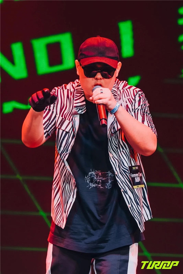 爱游戏体育-费城76人训练开放日，今晨篮板制胜引欢呼，德国杯在即，细节决定成败(为什么费城76人叫75人)