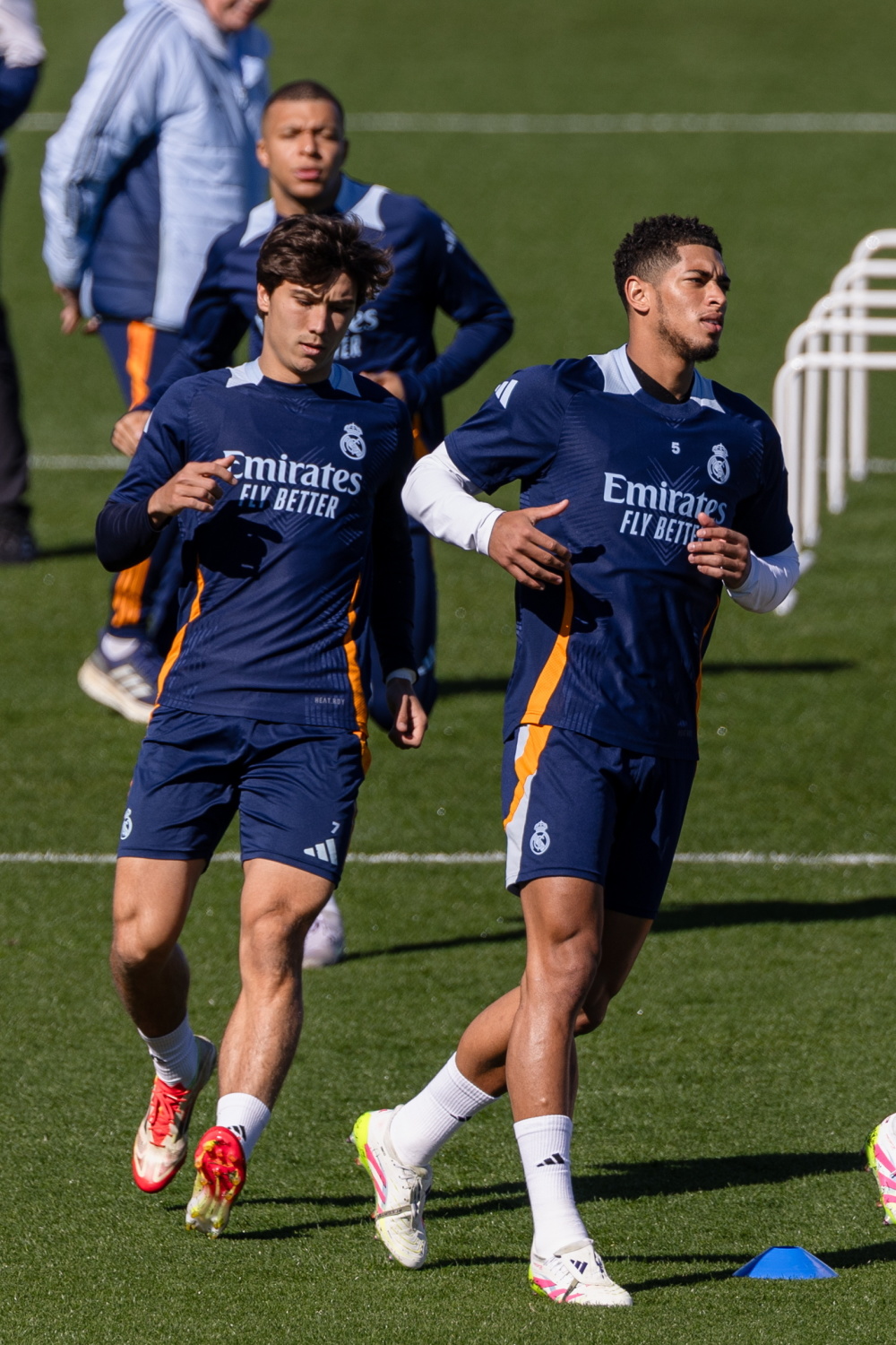 赛后国王杯焦点战,罗马单刀错失,赛场秩序良好,纪律约束更严格(功德林被枪毙的五个战犯) 赛后国王杯焦点战,罗马单刀错失,赛场秩序良好,纪律约束更严格(功德林被枪毙的五个战犯)