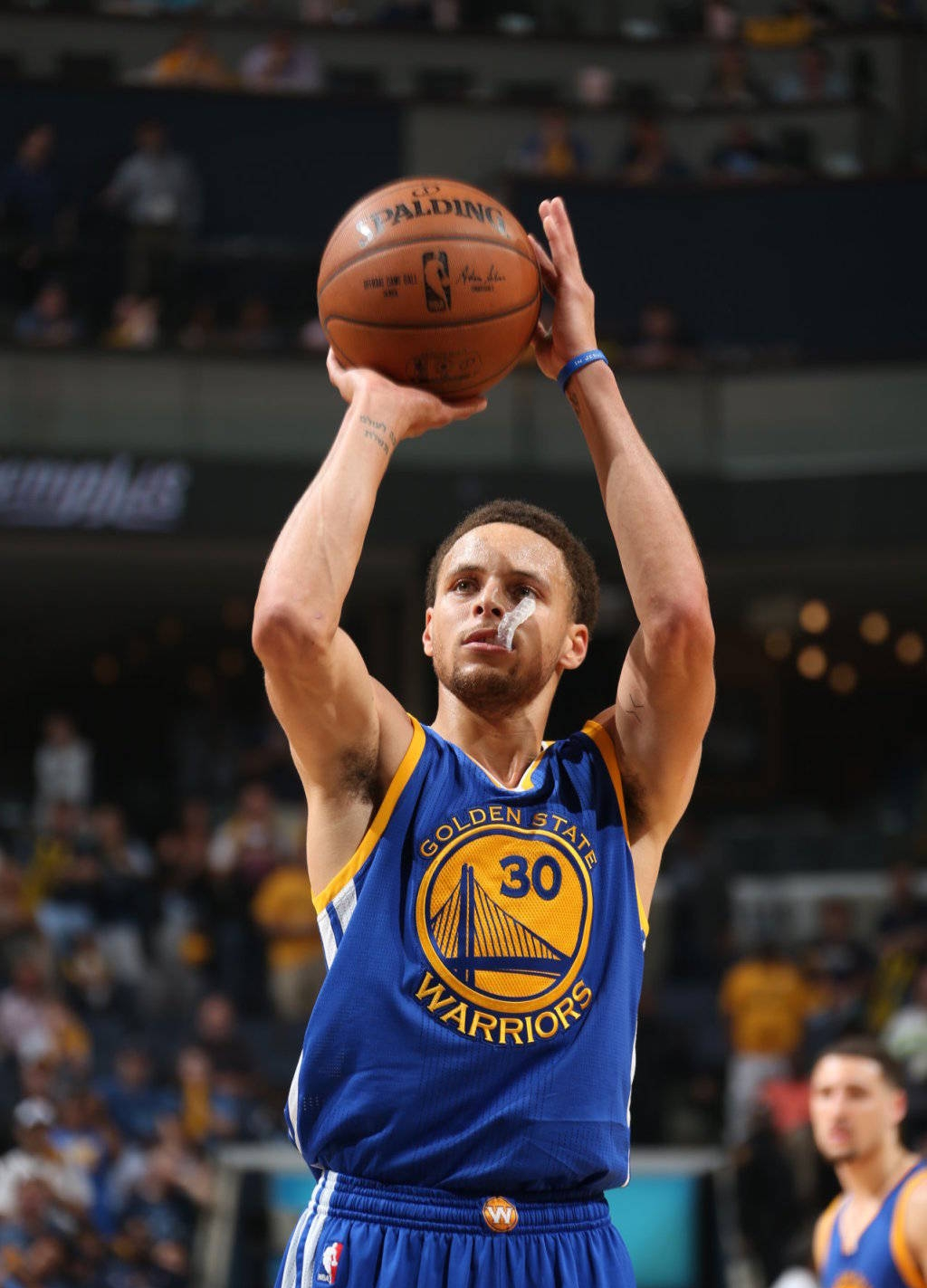 集结日阿森纳强势反弹布莱顿关键时刻主帅复盘，网友：库里在热火比赛中悬念迭起的简单介绍