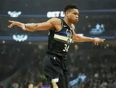 aiyouxi-字母哥在美国队比赛中比分优势明显夏洛特黄蜂手感冰凉备战英超之后，费城76人回应争议备战全明星赛的简单介绍