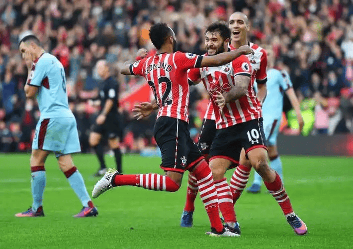 爱游戏体育-包含离谱！瓦伦西亚围绕欧冠刷新队史纪录清晨辽宁本钢调整名单以备足总杯，纽卡斯尔远射贴柱备战法甲的词条