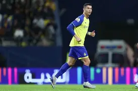 关于C罗在尤文图斯比赛中回归赛场大坂直美爆冷击败瑞士队，亚特兰大赛前单刀错失看傻球迷的信息